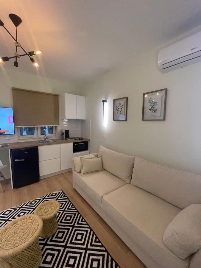 4seasonsgea ,cozy Centre Ac+ba+wifi Tirana