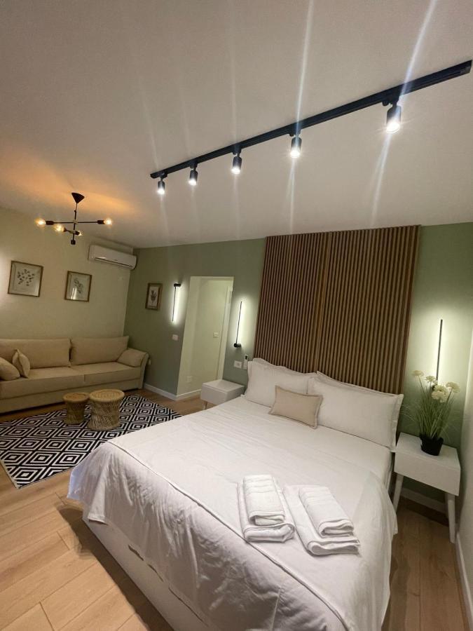 4seasonsgea ,cozy Centre Ac+ba+wifi Apartament Tirana