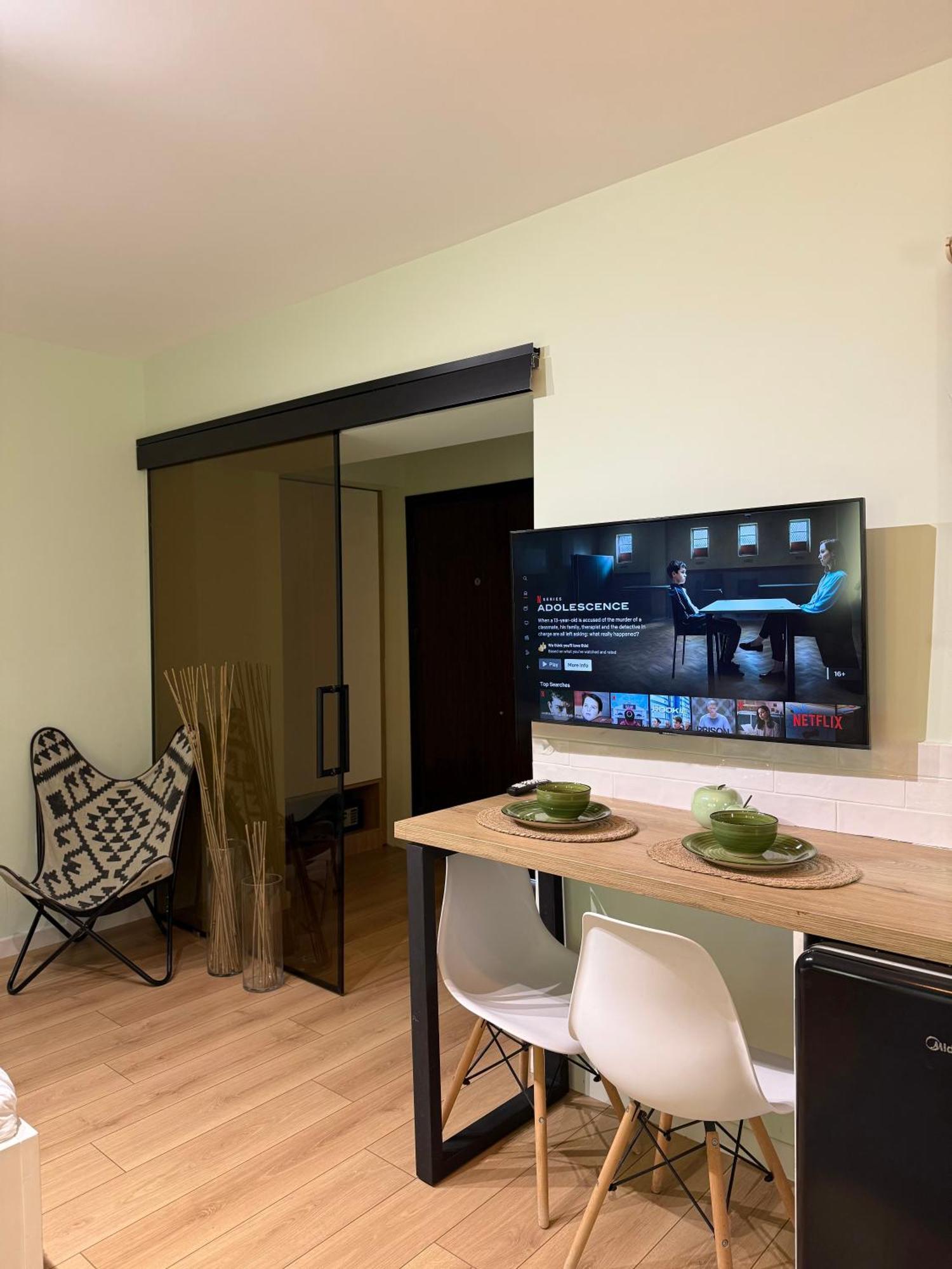 4seasonsgea ,cozy Centre Ac+ba+wifi Apartament
